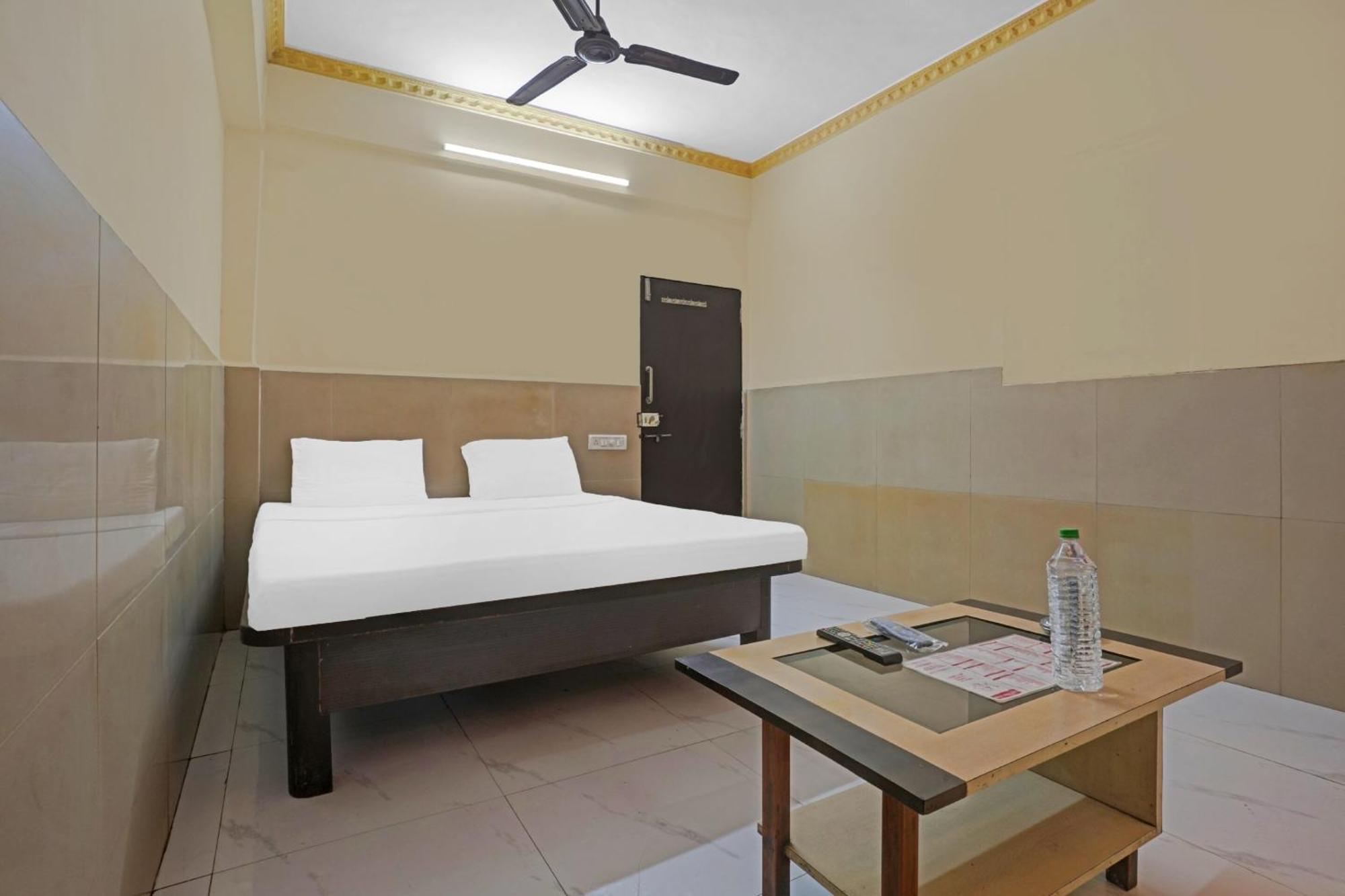 Spot On 81122 Alfa Lodge Mumbai Kültér fotó